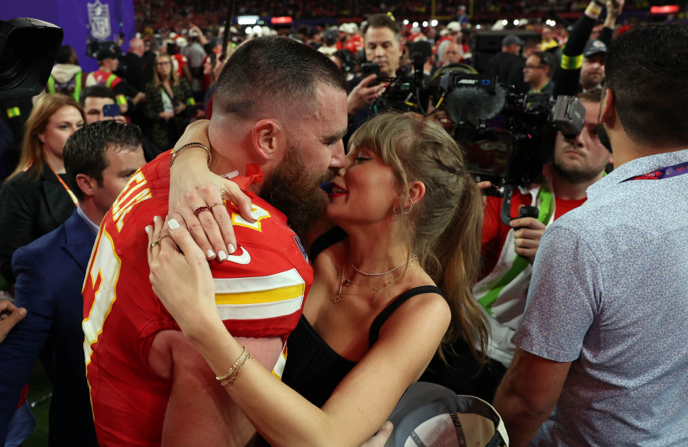 Travis Kelce révèle ce qui l'a fait tomber amoureux de Taylor Swift