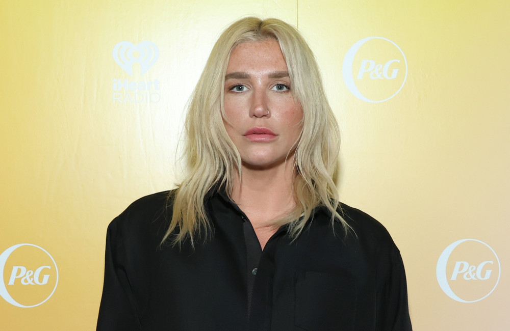 Kesha révèle s'être fiancée en secret : “J'étais fiancée et je ne voulais plus l'être”