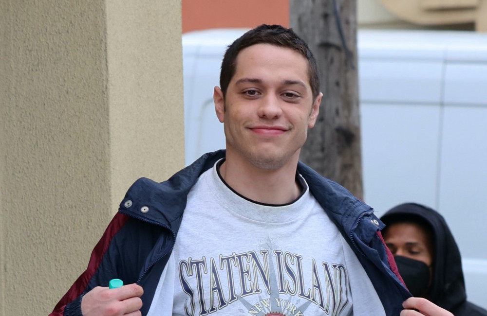Pete Davidson s'est fait enlever tous ses tatouages : "C'est un nouveau départ"