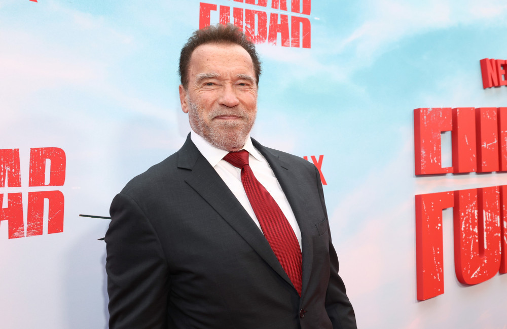 Arnold Schwarzenegger refuse de se plaindre de la célébrité : "Je suis payé !"