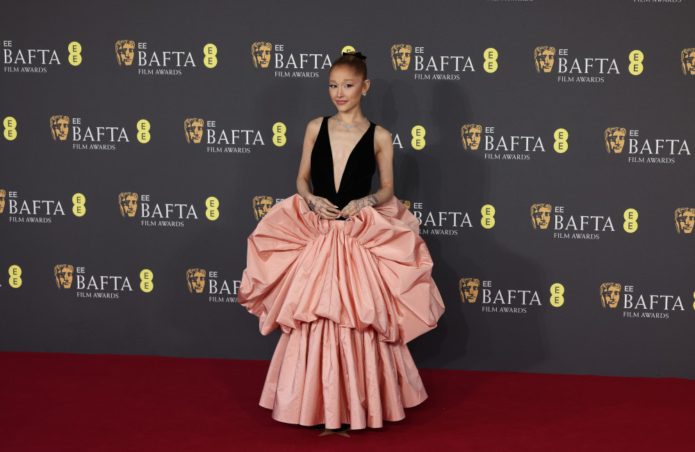 Pete Davidson bientôt papa : Ariana Grande réagit
