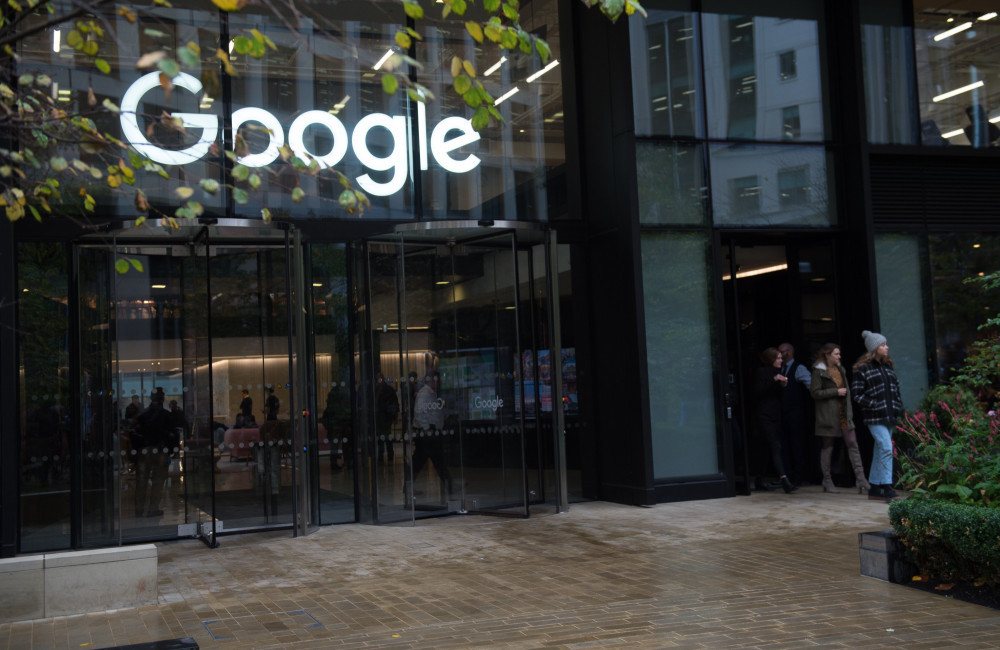 Google s'engage à signer le code de bonnes pratiques de l'UE en matière d'IA