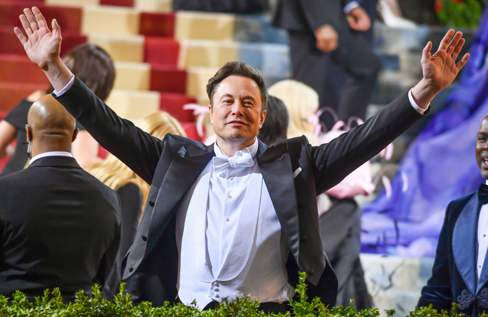 La fille aînée d’Elon Musk nie être aussi riche que son père : “Les gens pensent que j’ai beaucoup d’argent”