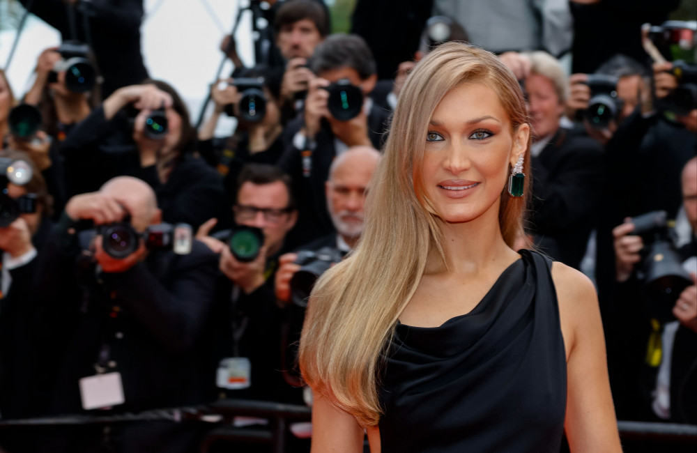 Bella Hadid : hospitalisée à cause de la maladie de Lyme, la star donne de ses nouvelles