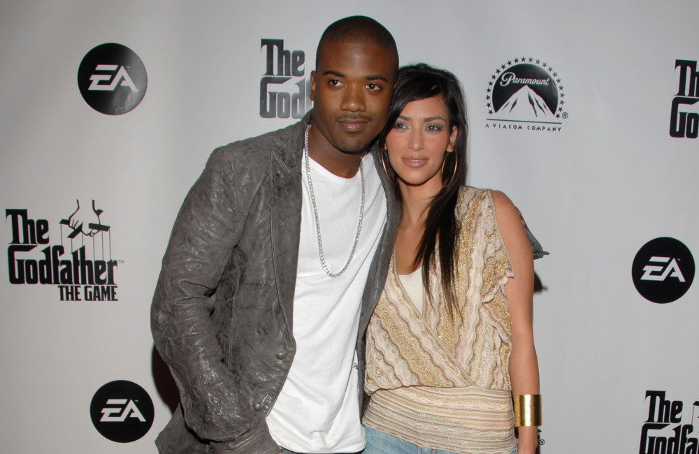 Kim Kardashian est poursuivie en justice par son ex Ray J