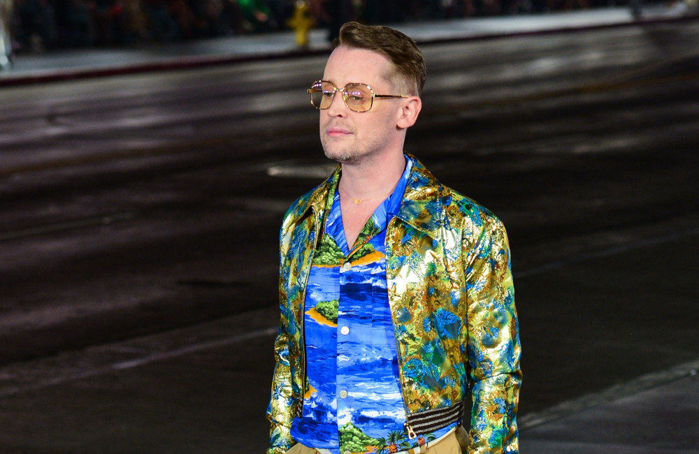 Macaulay Culkin pense que son père “mérite de mourir seul”