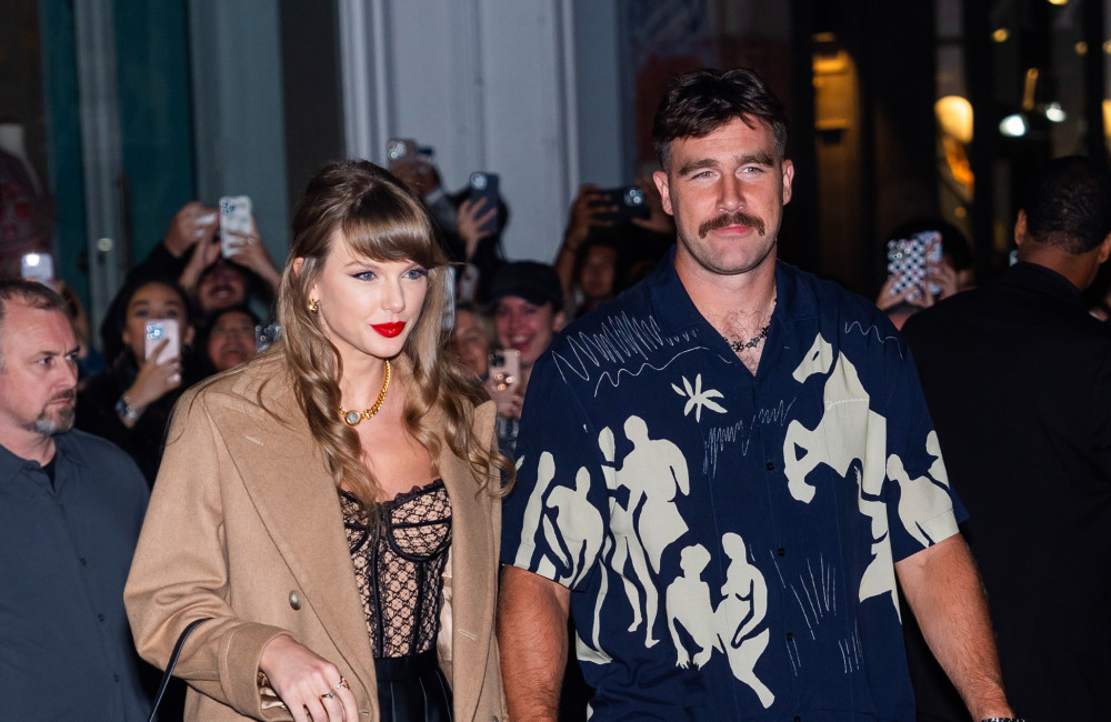 Taylor Swift dévoile la lettre poignante de Travis Kelce sur leur première rencontre