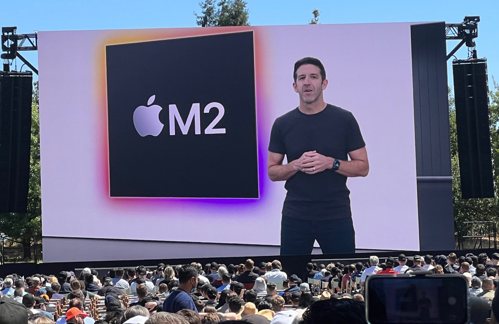 Apple : John Ternus renforce sa position en tant qu'héritier du PDG Tim Cook