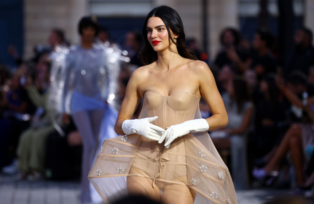 Kendall Jenner révèle qu'elle utilise un pseudonyme pour participer à des compétitions équestres