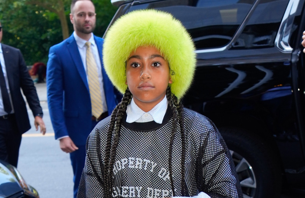 North West a signé son premier contrat avec une maison de disque