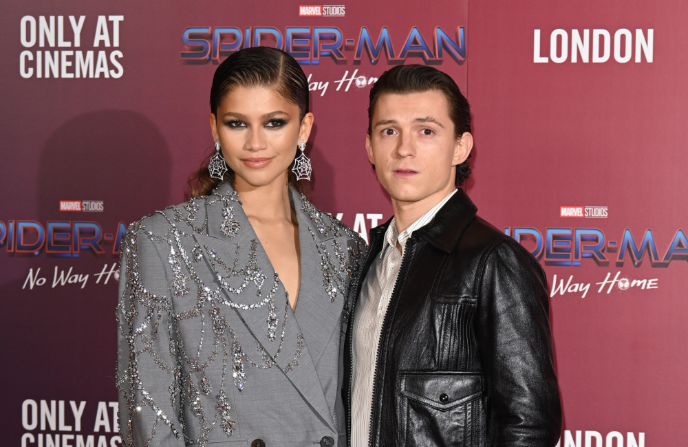 La mère de Zendaya réagit à la révélation de Law Roach sur le mariage de sa fille