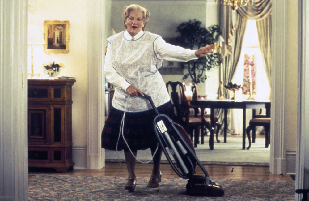 Un acteur de ‘Mme Doubtfire’ révèle l’habitude surprenante qu’avait Robin Williams sur le tournage