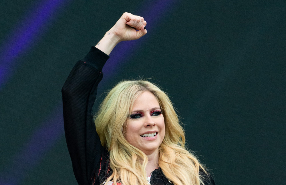 Avril Lavigne aurait chanté au mariage de Travis Kelce et Taylor Swift