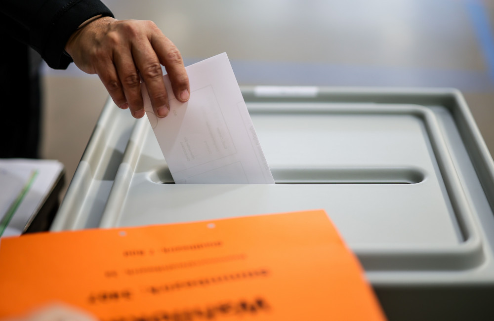 Les chatbots basés sur l'IA donneraient des conseils de vote inexacts et peu fiables