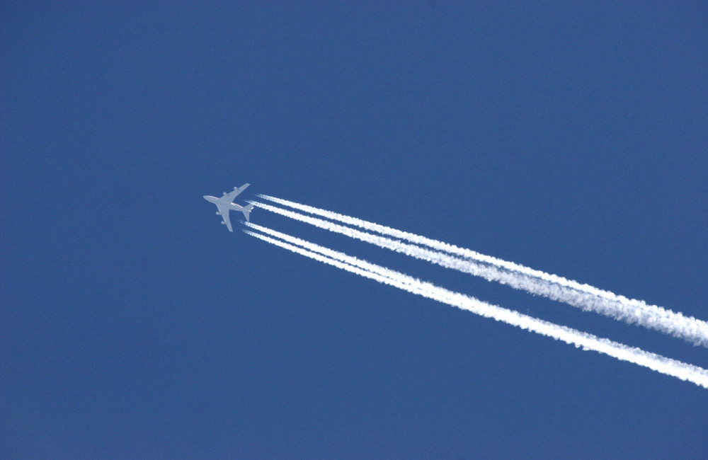 L'IA va tenter d'aider les avions à éviter les traînées de condensation qui contribuent au réchauffement climatique
