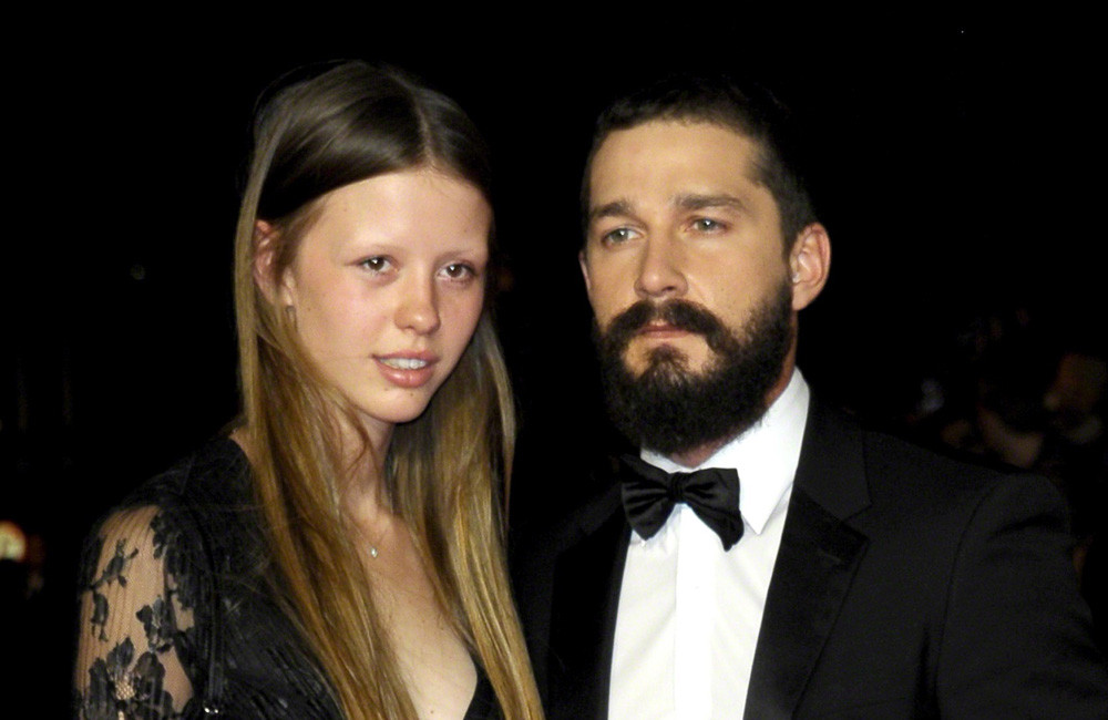 Mia Goth a demandé le divorce à Shia LaBeouf après 10 ans de mariage
