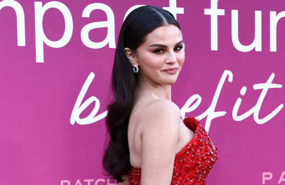 Selena Gomez révèle la véritable raison de son changement de voix : 'J'ai été tellement stupide…'